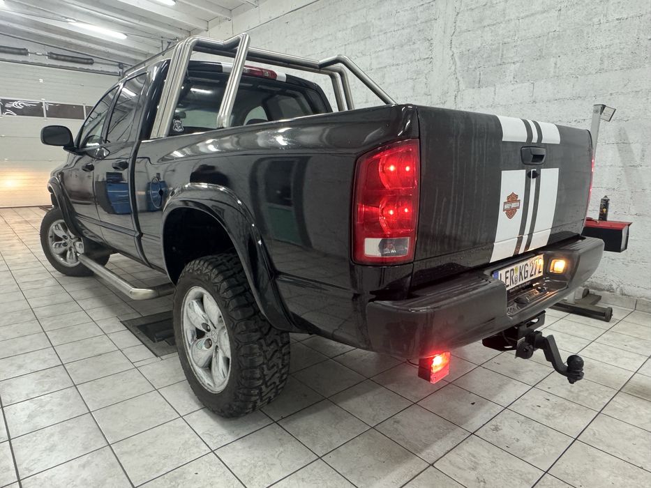 Dodge Ram 4.7 Harley Davison Autoutilitara
