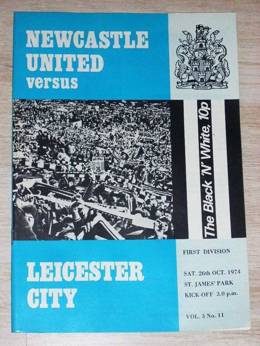 Нюкасъл Юнайтед оригинални футболни програми 1974 Ипсуич Лестър Стоук