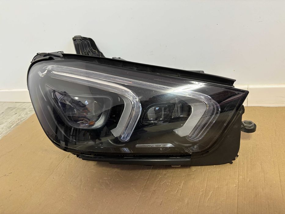 Far dreapta multibeam led Mercedes GLE W167 dupa 2019 cod A1679061700