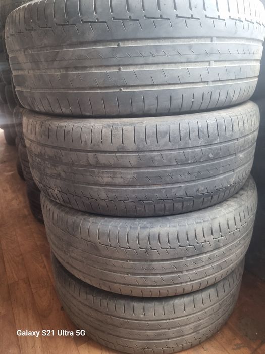 235*55 R 19 комплект continental