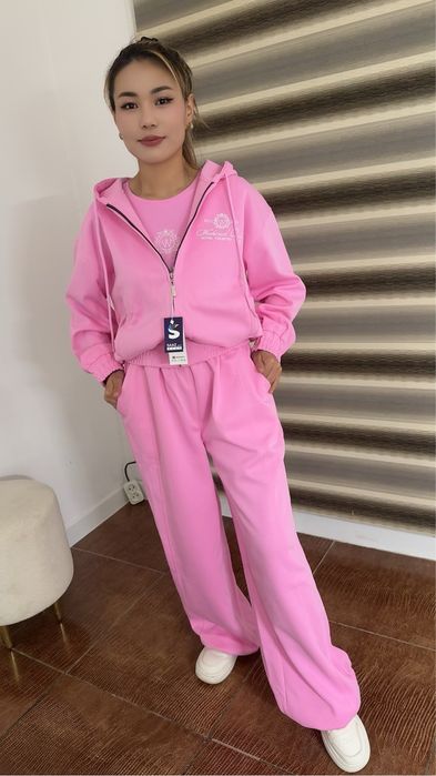 Продам женские одежды