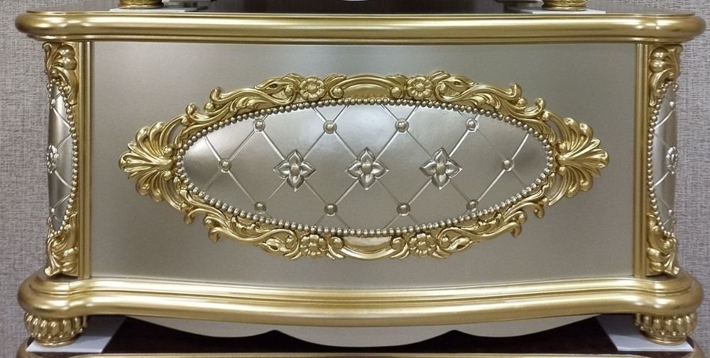 Империя сандиклари