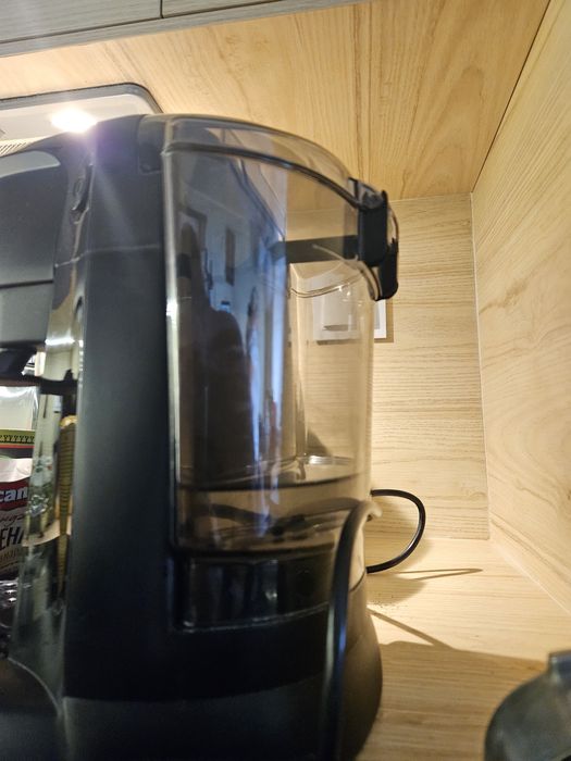 Кафемашина DeLonghi EC221.B