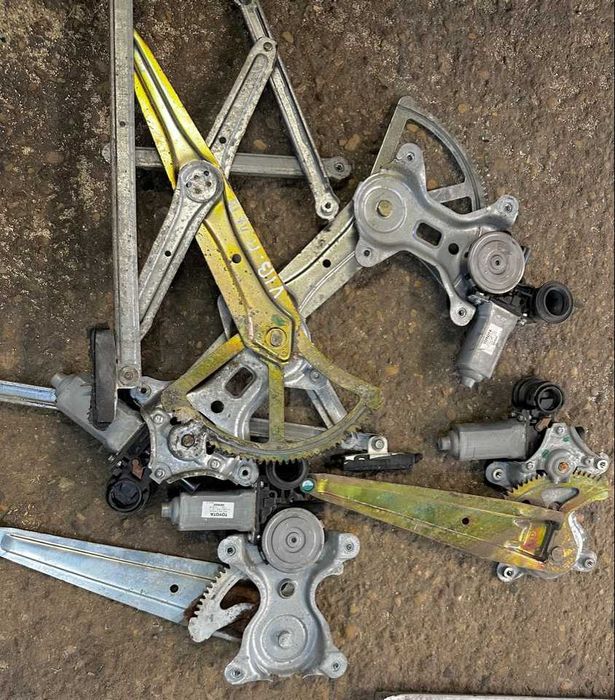 ручки Понтиак  Вайб  привозное в наличии