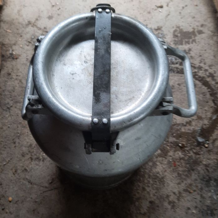 Продам флягу аллюминиевую