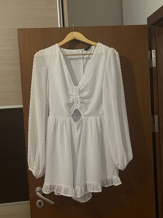 Бяла лятна рокля/гащеризон