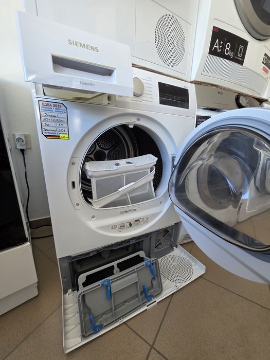 Сушилня с термопомпа Siemens iQ 300
