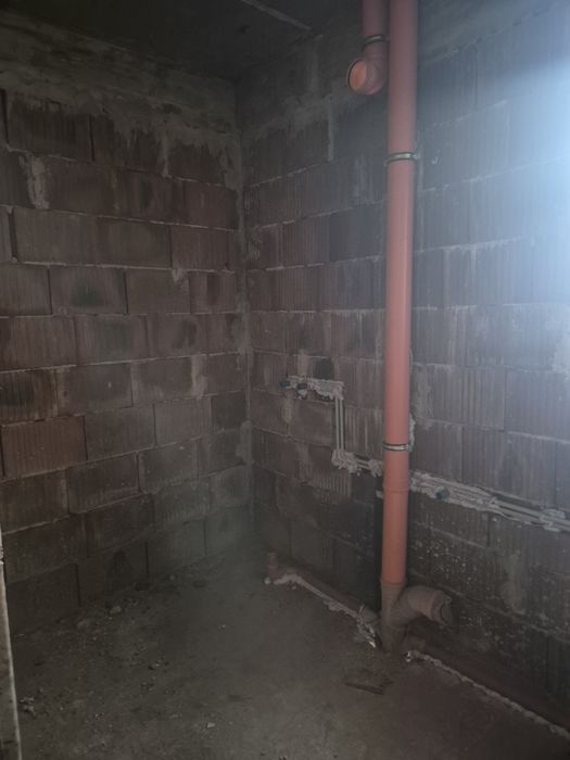 Модерна двуетажна къща в м-т Траката, гр. Варна