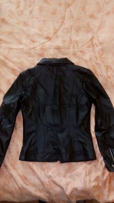 Марково яке от естествена кожа