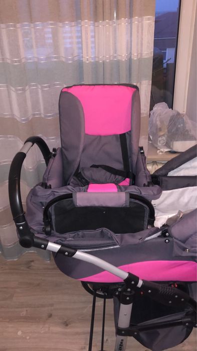 Детская коляска новая