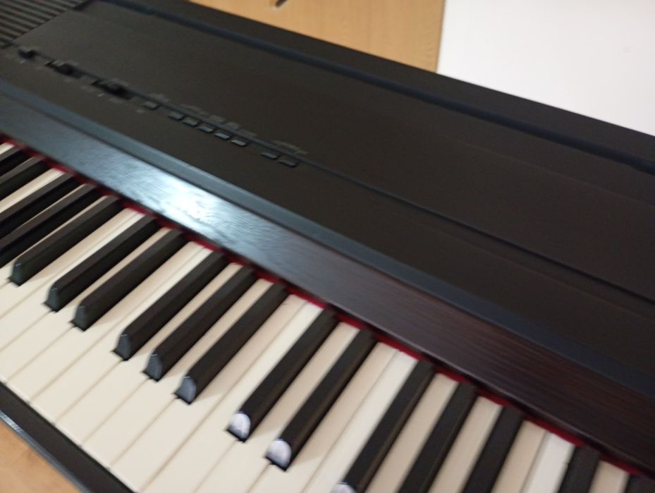 Roland HP-800 pian digital profesional 88 GHS orga