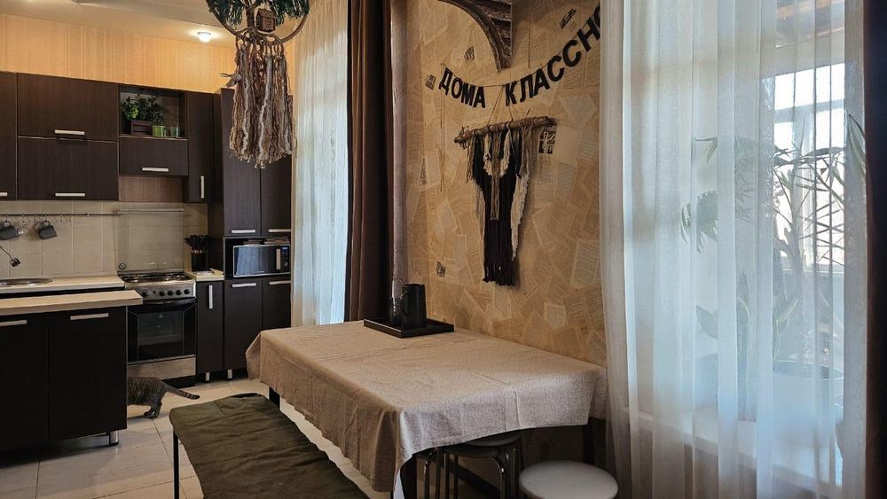 Продам 4х ком квартира юбиляр