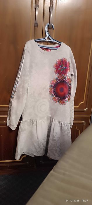 Платье нарядное новое