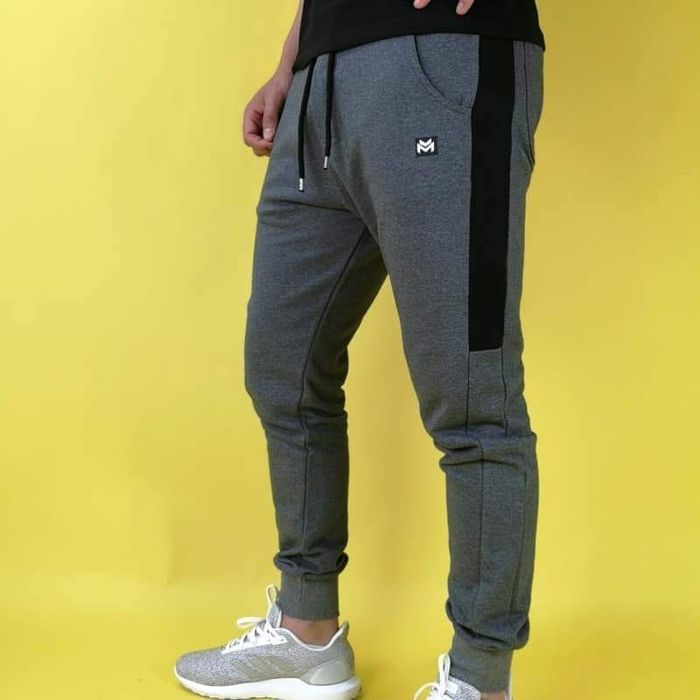 Мъжки спортни дрехи