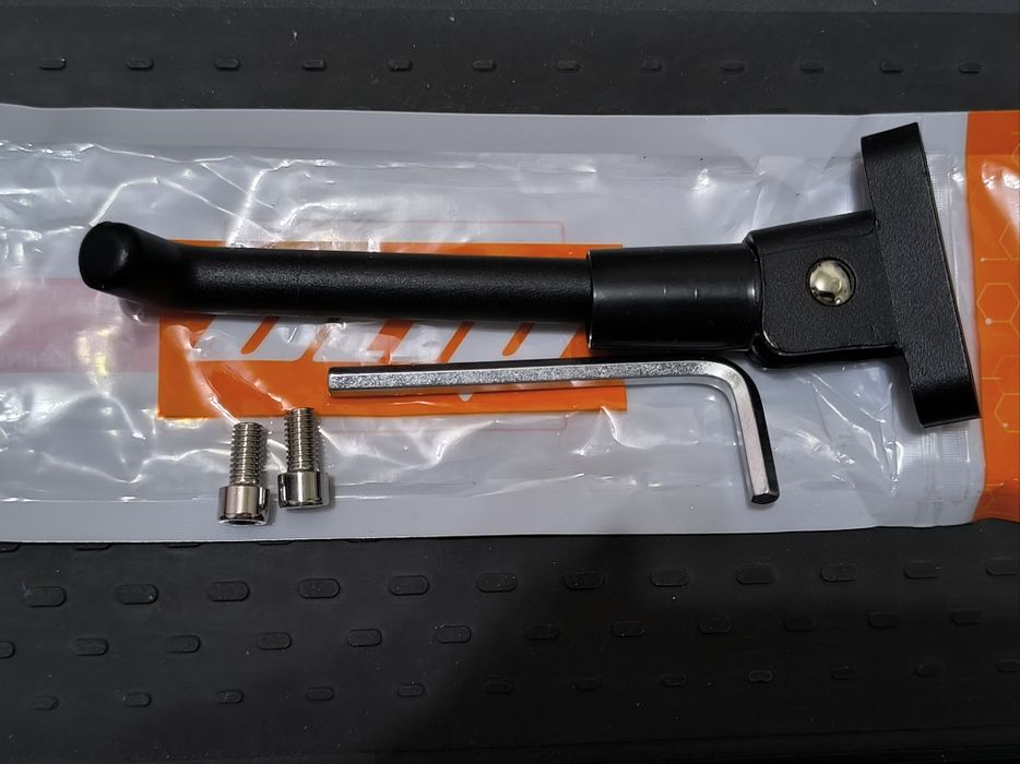 Удлиненная подножка (16см) для самоката Xiaomi и подобным.