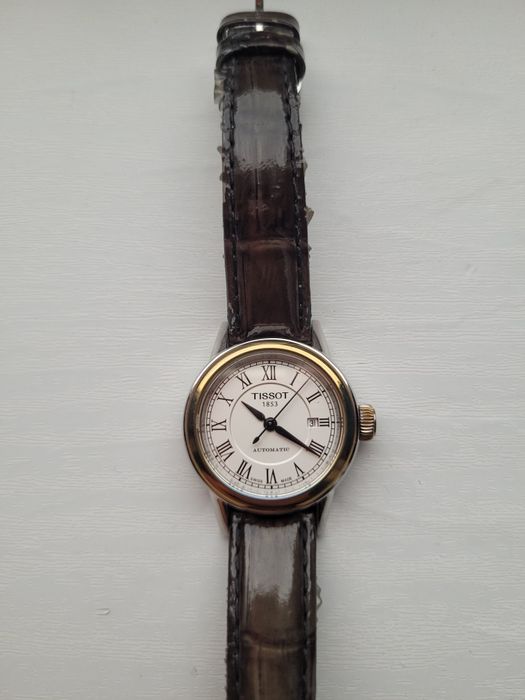 Часы TISSOT женские