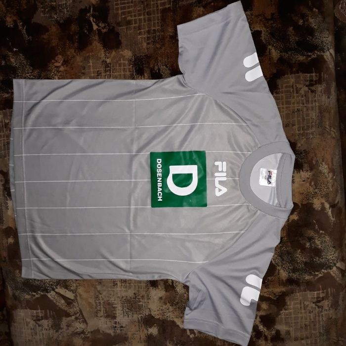 Спортни якета и блузи ADIDAS и FILA