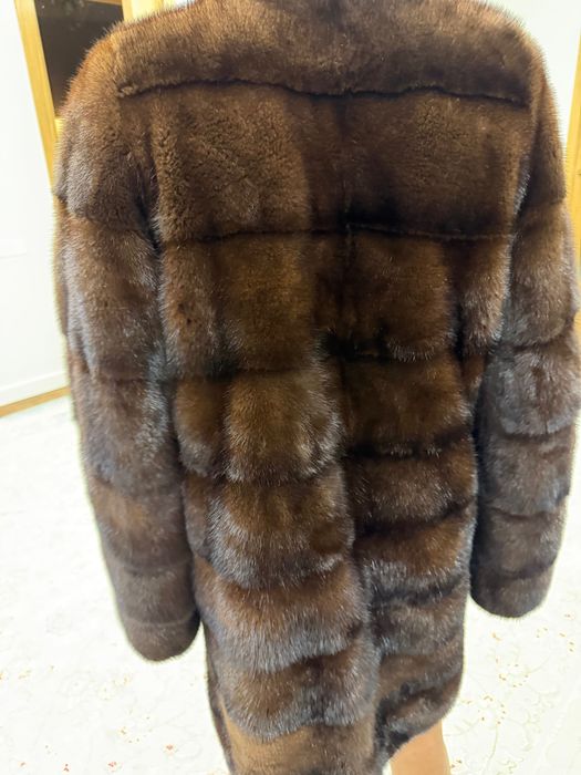 Шуба норковая за 200 тыс