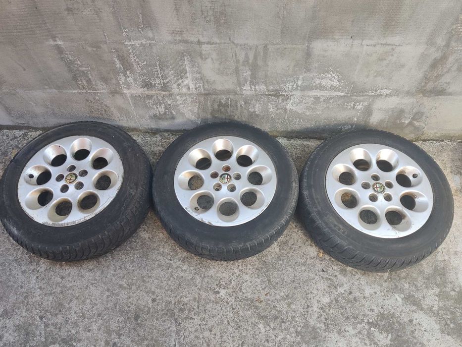 Джанти 15" Алфа Ромео със зимни гуми