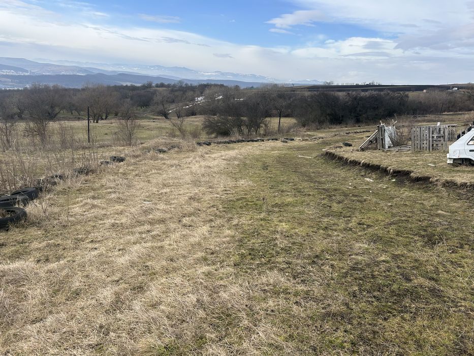 Vand teren extravilan strada colonia breaza langa paintball