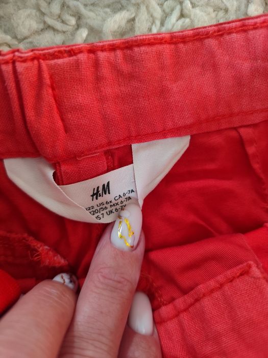 Pantaloni scurți hm mărime 5/7 ani