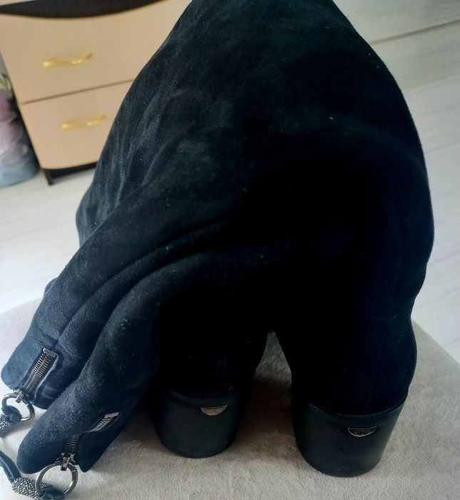 Сапоги женские продам