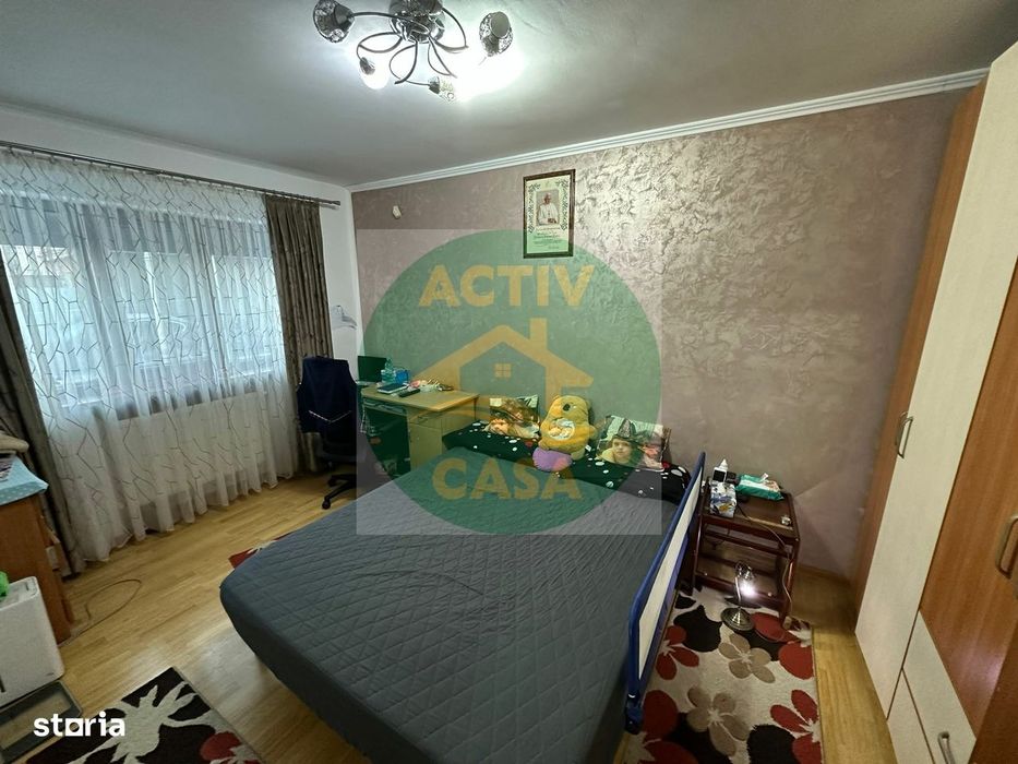Apartament 2 camere, decomandat, etaj 2, spatios