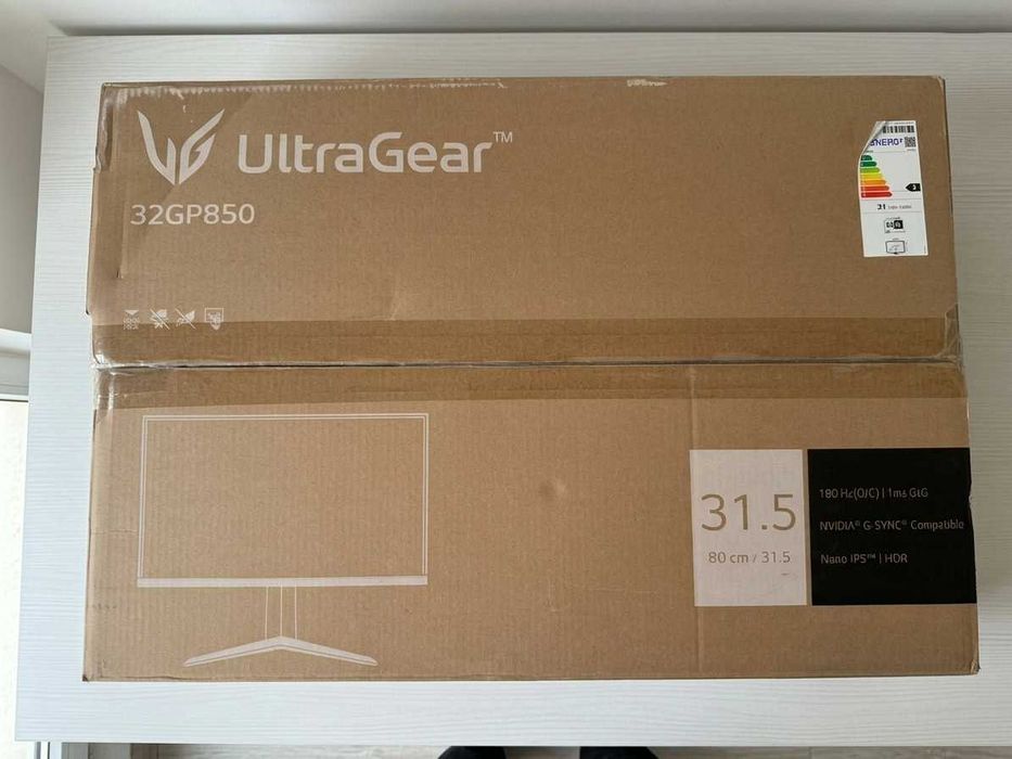 Monitor Gaming LG Ultragear NanoIPS 32inch 180hz