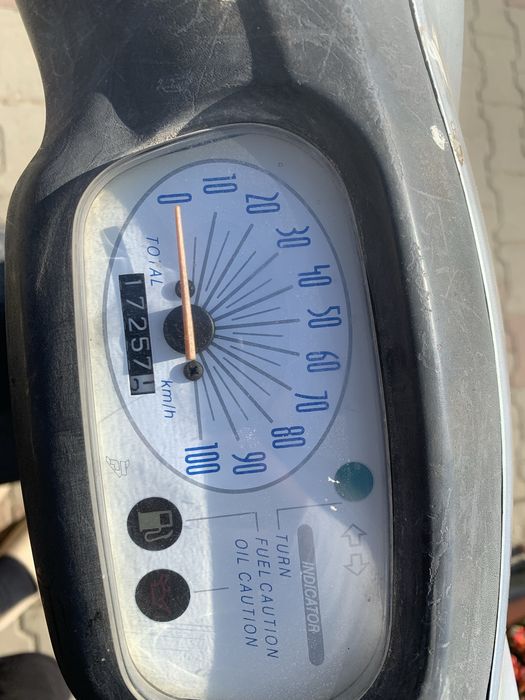 De vanzare scuter yamaha neos 49 cc cu acte