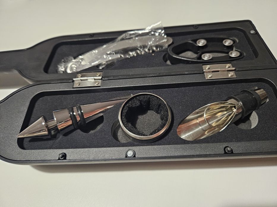 Set desfacator sticla de vin NOU