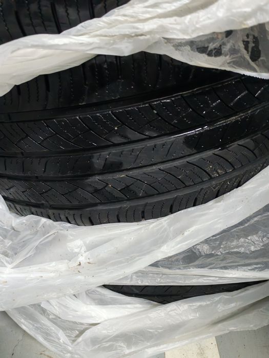 Продам шины на 20#55#275