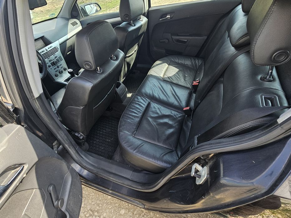 Opel astra h 2.0 turbo  benzina 200 cp