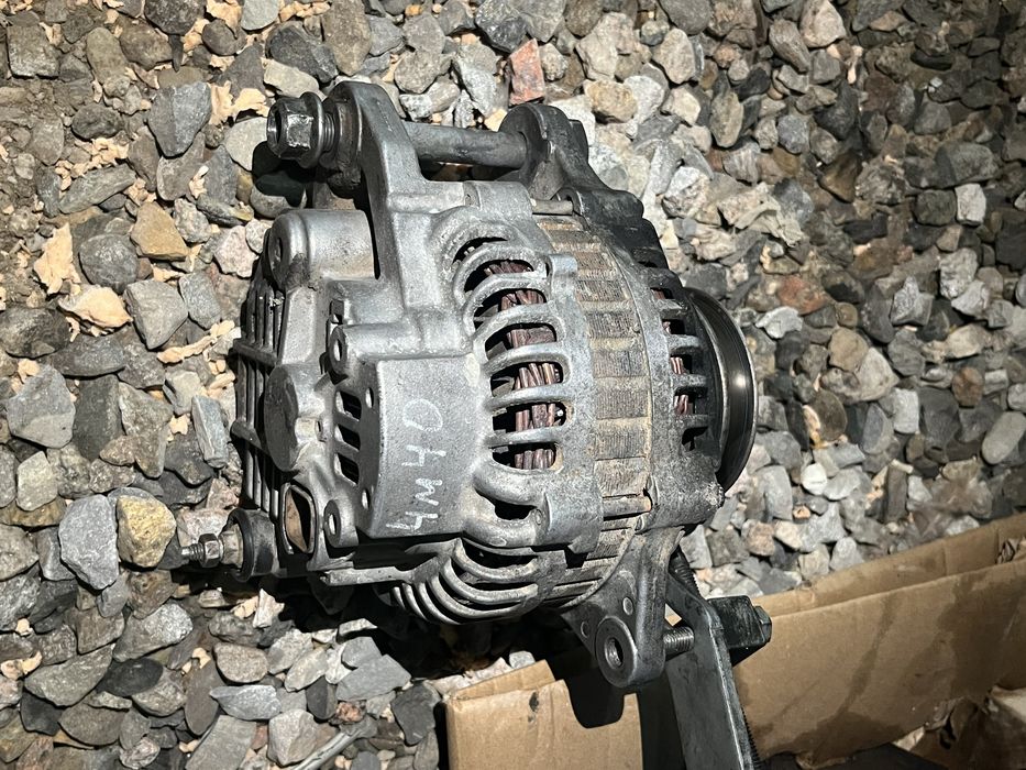 Генератор от 4м40 2.8 дизель Паджеро