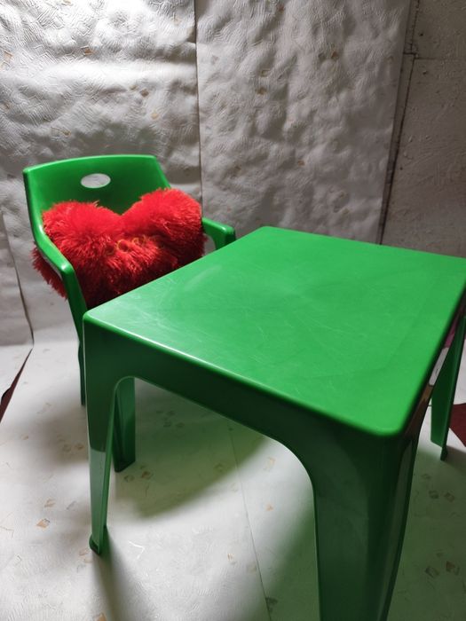 Set scaun și masa copii