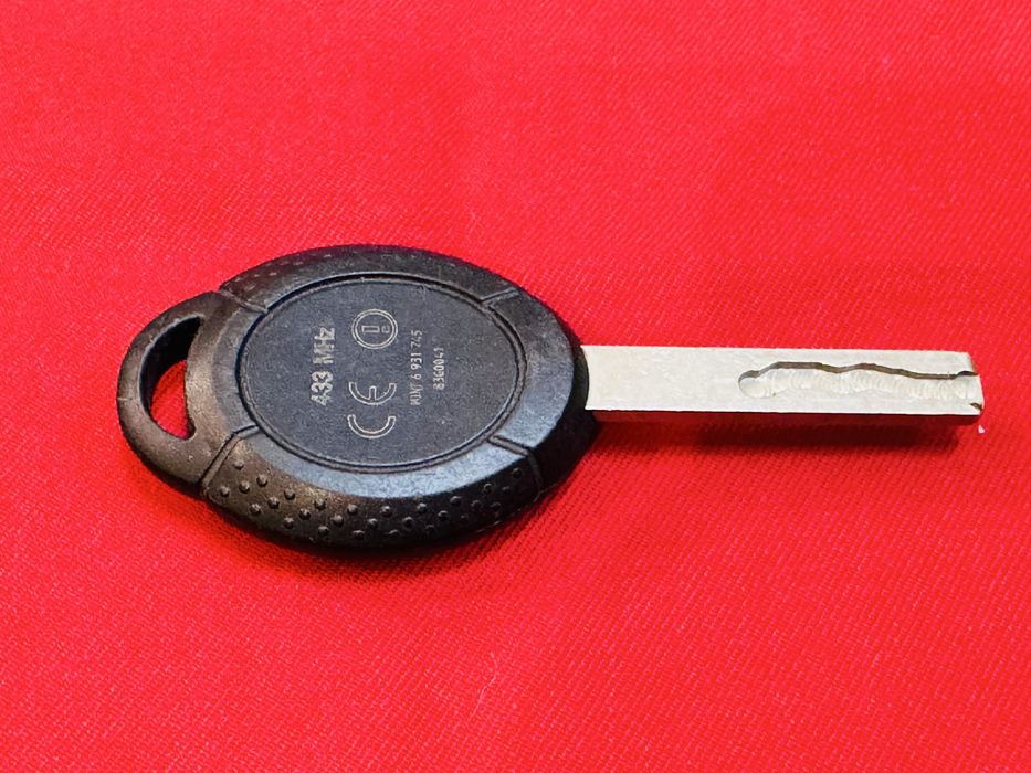 Оригинален ключ за Mini Cooper с 3бутона