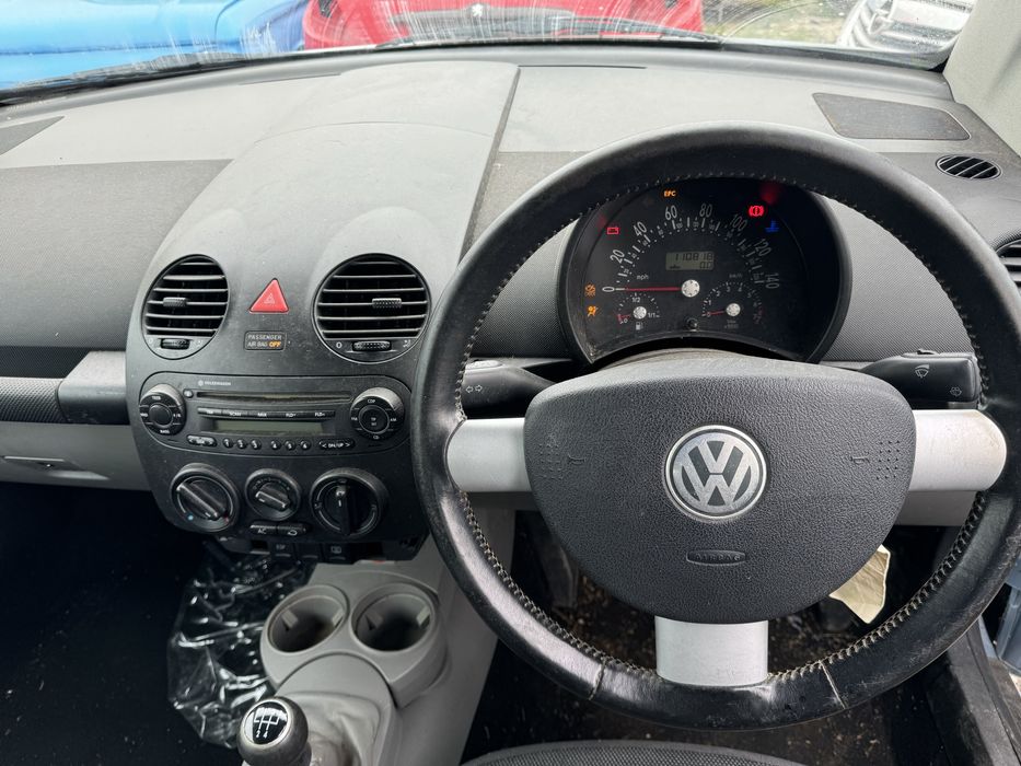 Vw New Beetle cabrio/2005г 2.0и 115к.с на части