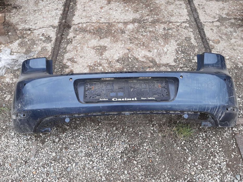 Задна броня за Фолксваген Голф Volkswagen Golf 2008-2013г 3бр