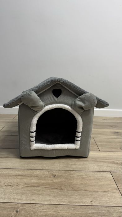 Собачий/кошачий домик продам срочно