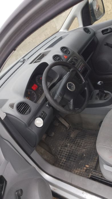 VW Caddy 2,0 SDI на части