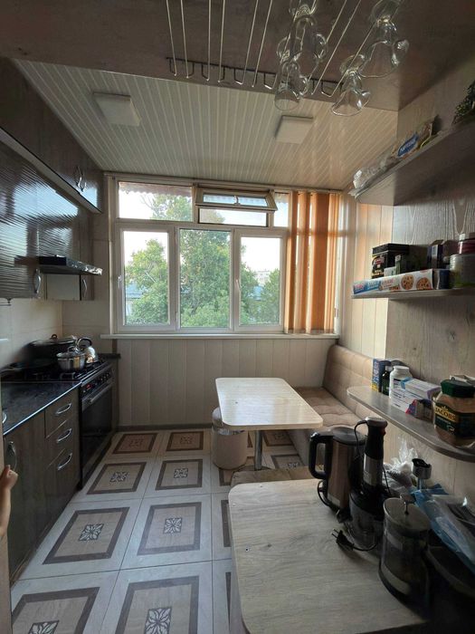 Продаю свою квартиру, юнусабад, квартал 4 - 2в3\4\4 (КИРПИЧНЫЙ ДОМ)