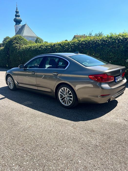 BMW Luxury Line - Elegance&Comfort