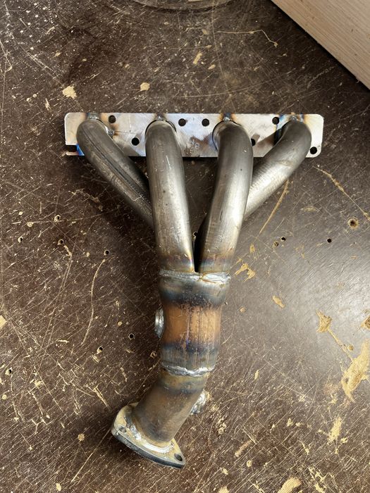 Коллектор Ваз 2110 ,приора