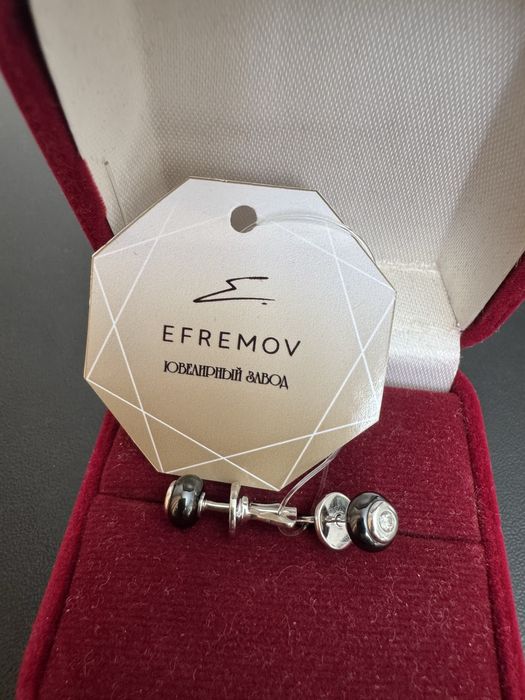 Серьги пусеты с бриллиантами 585