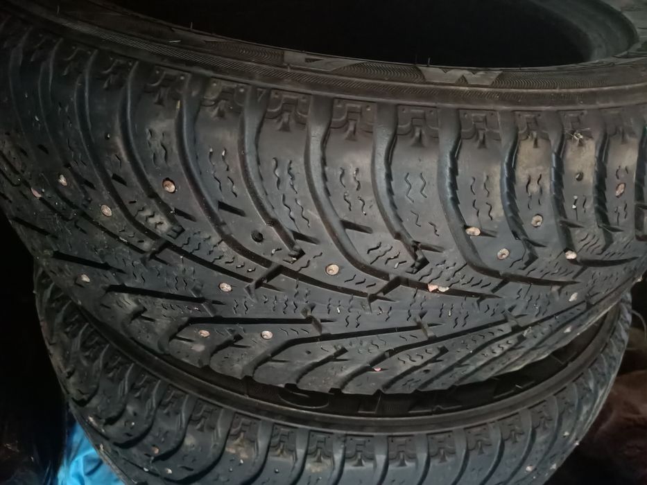 Продам зимнию резину