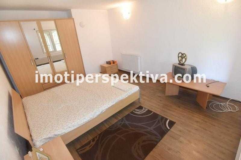 реф.1300 Обзаведена къща в кв. Кършияка!