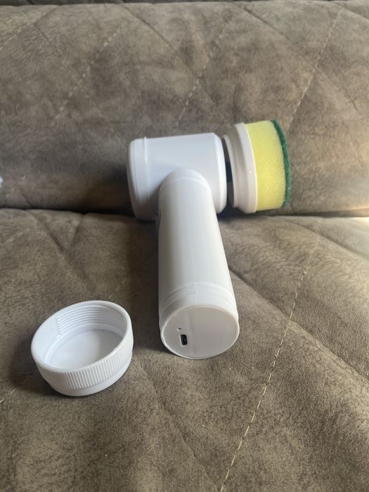 Электрическая щетка для уборки (5 в 1)