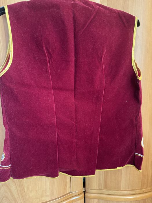 Продам кожекей (жилетки)