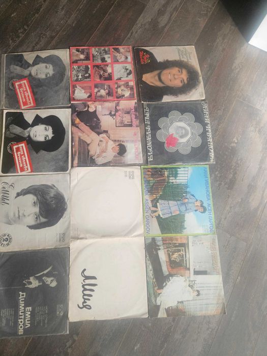 Продавам грамофонни плочи  мн. добро състояние/разнообразие