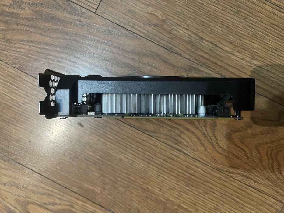 Vând /schimb RTX 4060 în stare perfectă de funcționare. Accept orice test.