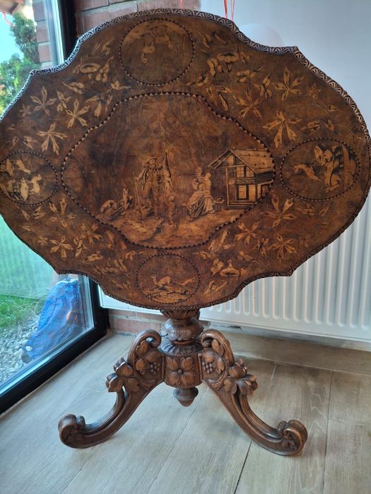 Masă decorativă secolul 19